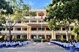 Gói thiết bị giáo dục tại Cái Bè (Đồng Tháp): "Cuộc chiến" giá và năng lực nhà thầu