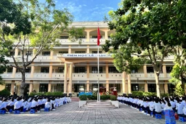 Gói thiết bị giáo dục tại Cái Bè (Đồng Tháp): "Cuộc chiến" giá và năng lực nhà thầu