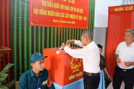 Đến 11h30 ngày 15-3, hơn 2,15 triệu cử tri Đồng Nai đã tham gia bầu cử