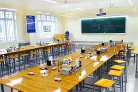 Nội thất Tinh Mộc trúng thầu 10,88 tỷ: Nhà thầu hạng 1 trượt vì đâu? 