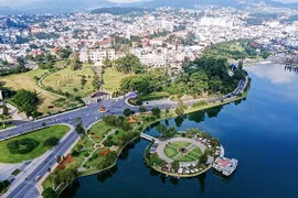 Công ty TNHH Khâm Đức: Năng lực huy động nguồn lực và áp lực thi công các gói thầu [Kỳ 3]