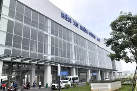 Bến xe Miền Đông chi gần 4 tỷ cho tour lữ hành: Cuộc đua về giá của 4 nhà thầu