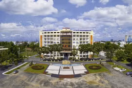 Gói thầu tại Học viện Chính trị khu vực II: Nhà thầu bỏ giá thấp hơn 22% 