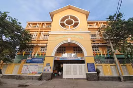 TP HCM: 25 người nghi ngộ độc thực phẩm tại Trường Tiểu học Đặng Thùy Trâm