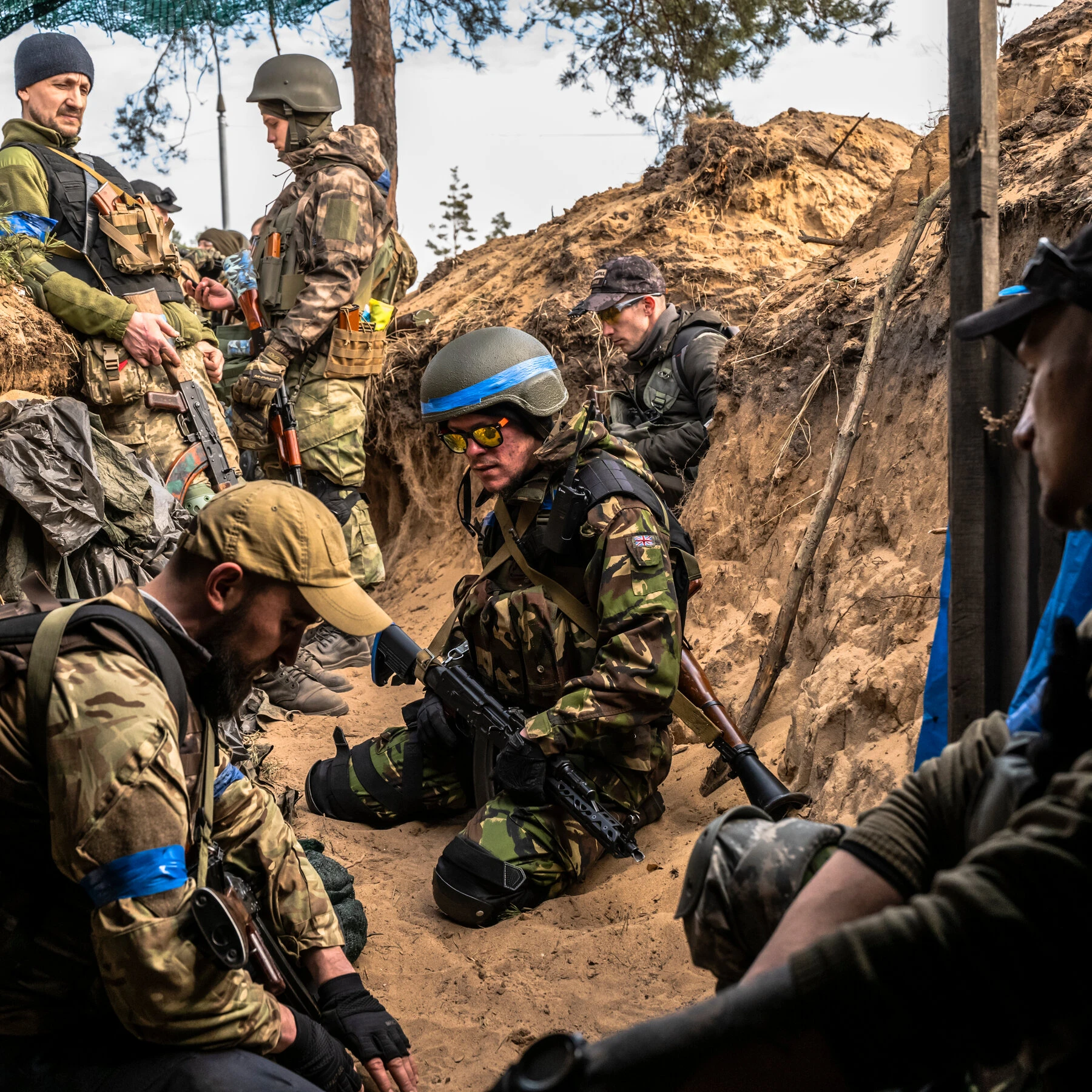 Quân đội Ukraine Bakhmut bước vào tình thế không thể rút lui