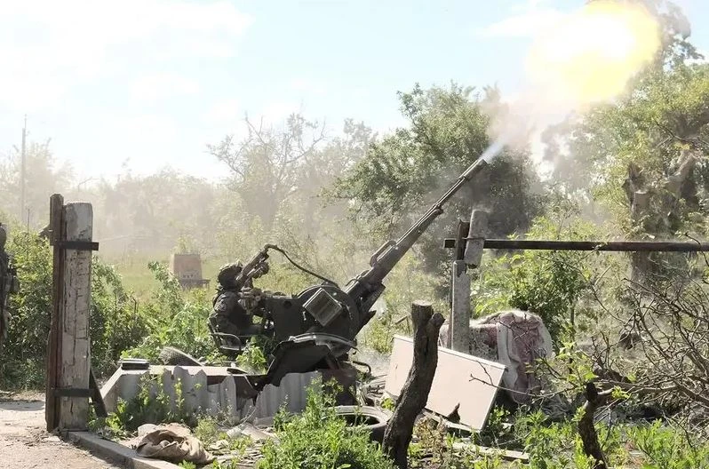 40.000 quân Ukraine tấn công cùng lúc và thất thủ trong hơn một giờ