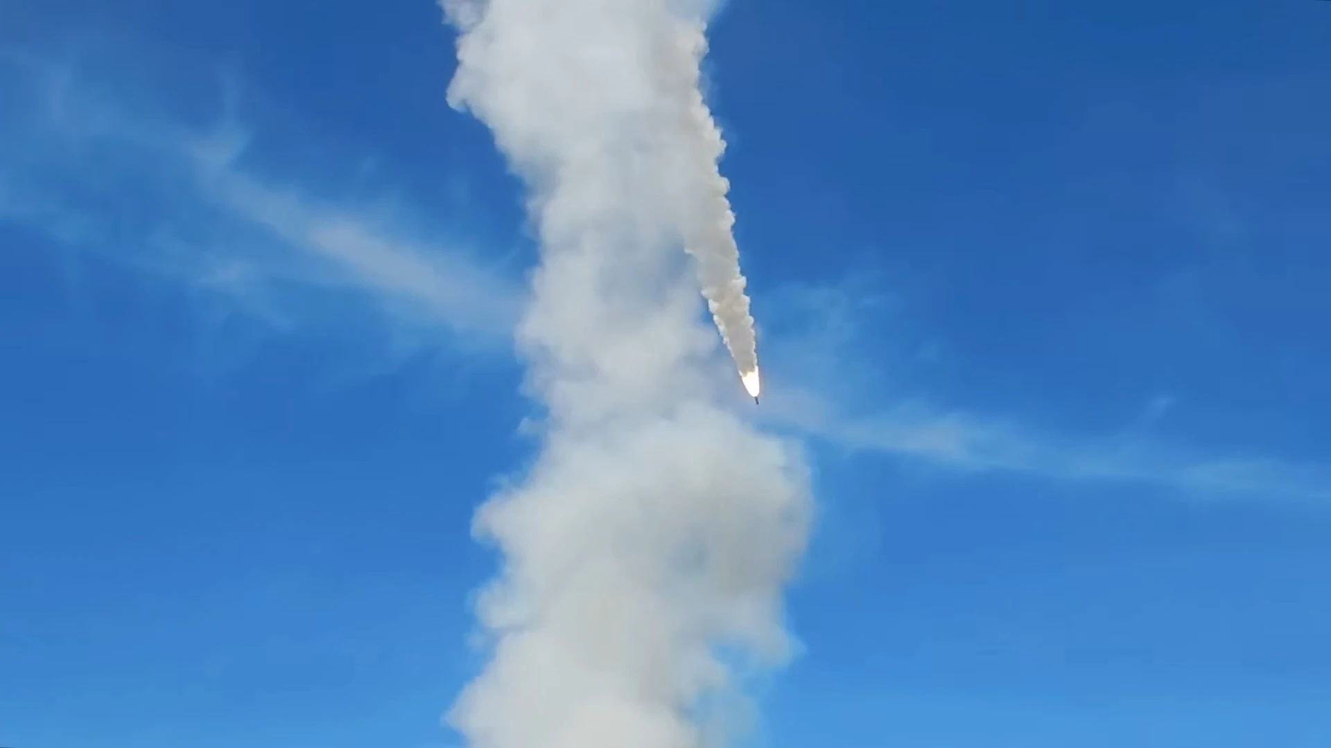 Nga phá huỷ nhà máy lọc dầu cuối cùng của Ukraine