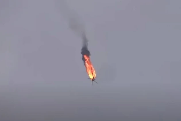 Xe tăng Nga bắn hạ hai trực thăng của Ukraine bằng một loạt đạn