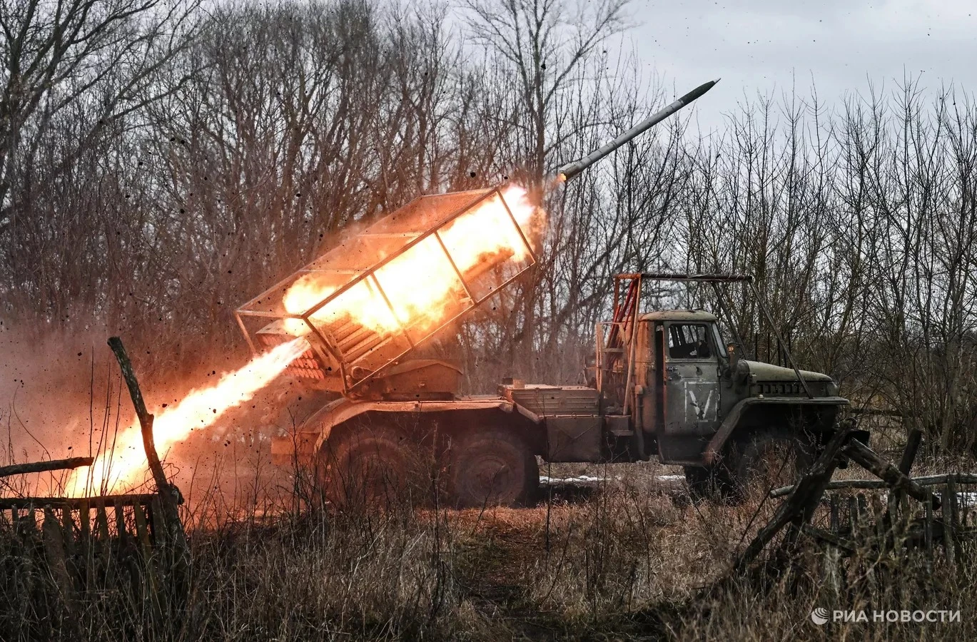 Đạn nhiệt áp Nga biến đường rút lui thành “lò nung nhiệt độ cao”