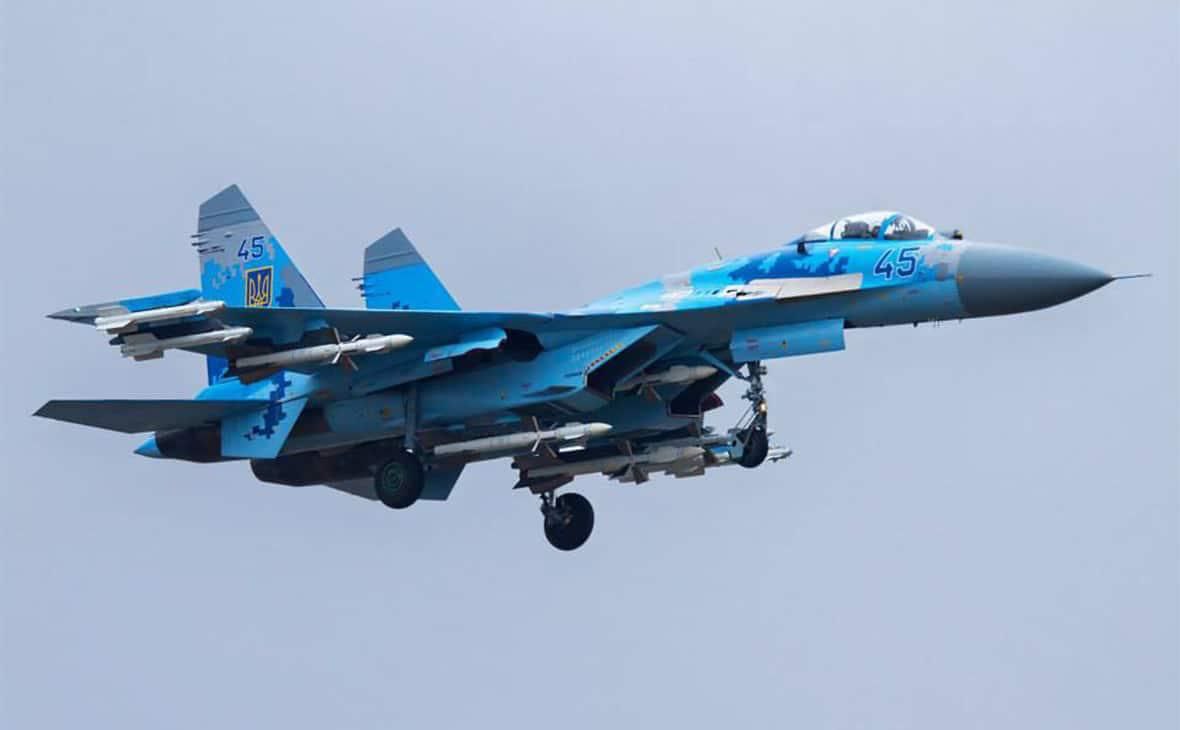 F-16 Ukraine lập "kỷ lục" lần đầu bắn hạ Su-27
