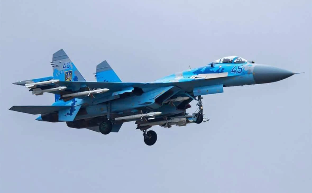 F-16 Ukraine lập "kỷ lục" lần đầu bắn hạ Su-27