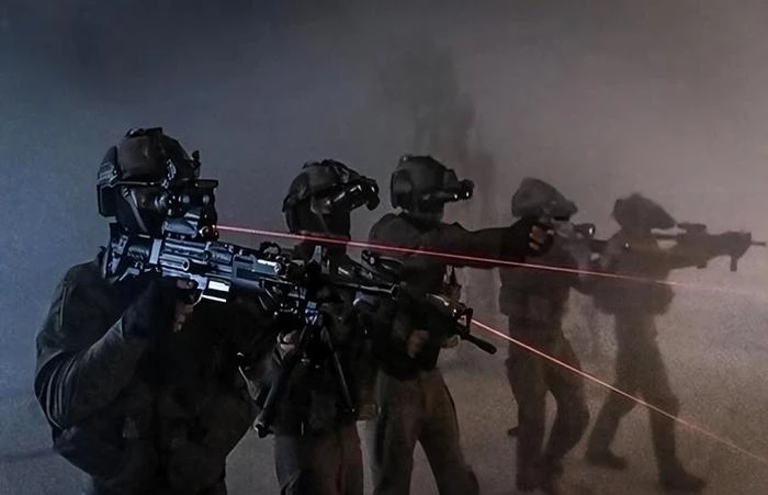 Đòn đột kích kinh hoàng của đặc nhiệm Israel vào nhà máy của Iran