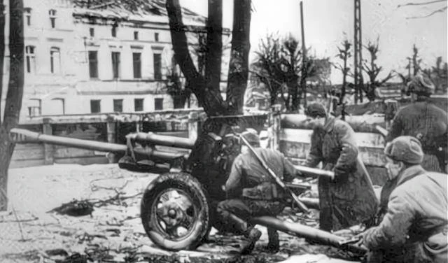 Liên Xô không cần súng chống tăng vác vai trong Thế chiến II?