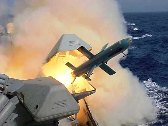 Khi người “anh em cũ” mang tên lửa Israel kê sát nách Nga