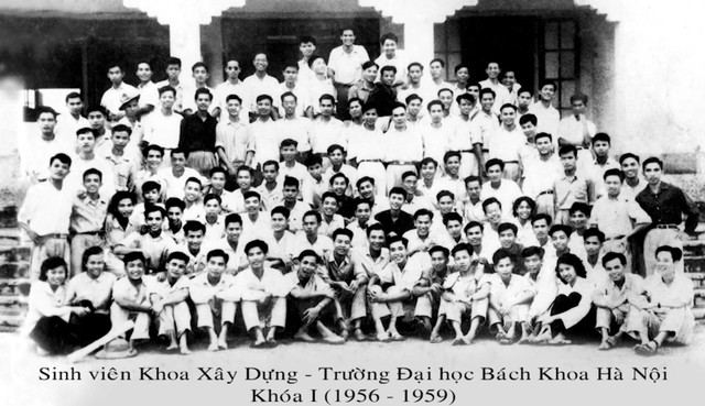 Cố GS Nguyễn Hữu Chí: Dòng sông lặng lẽ đắp bồi tri thức Co GS Nguyen Huu Chi: Dong song lang le dap boi tri thuc