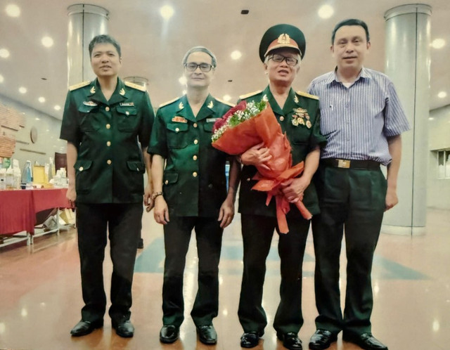 GS.TS Nguyễn Xuân Anh: Bậc thầy chế tạo vũ khí Việt Nam - Hình 4 GS.TS Nguyen Xuan Anh: Bac thay che tao vu khi Viet Nam-Hinh-4
