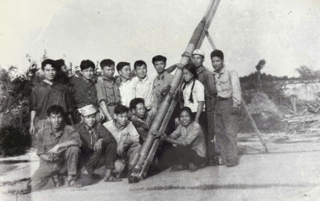 GS.TS Nguyễn Xuân Anh: Bậc thầy chế tạo vũ khí Việt Nam - Hình 5 GS.TS Nguyen Xuan Anh: Bac thay che tao vu khi Viet Nam-Hinh-5
