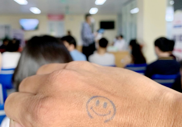 Mục sở thị quy trình tổ chức tiêm vắc xin COVID-19 ở Bệnh viện E - Hình 11 Muc so thi quy trinh to chuc tiem vac xin COVID-19 o Benh vien E-Hinh-11