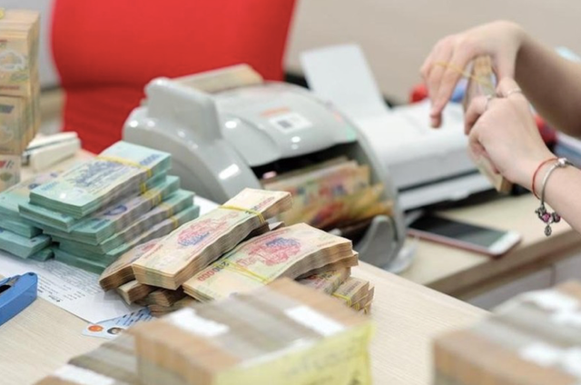 Diem sang chinh sach tien te va ky vong cho nam moi