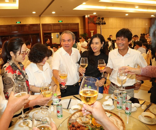 Bầu Đức: ” HAGL qua cơn bĩ cực đến hồi thái lai...“ - Hình 2 Bau Duc: ” HAGL qua con bi cuc den hoi thai lai...“-Hinh-2
