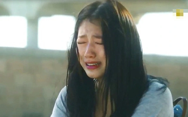 Đến dự sinh nhật sếp, tôi chết lặng khi nhìn thấy chồng chị ta Den du sinh nhat sep, toi chet lang khi nhin thay chong chi ta