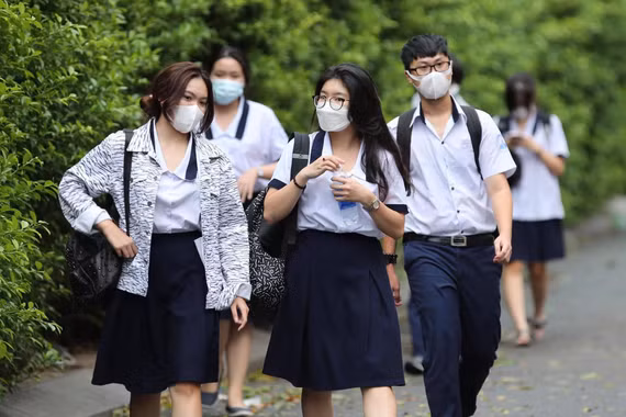TP.HCM tiến tới xét tuyển lớp 10 từ năm 2026: Phụ huynh và học sinh nói gì?