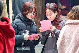 Tục gieo quẻ đầu năm, nét văn hóa tâm linh mở lối may mắn của người Việt