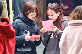 Tục gieo quẻ đầu năm, nét văn hóa tâm linh mở lối may mắn của người Việt