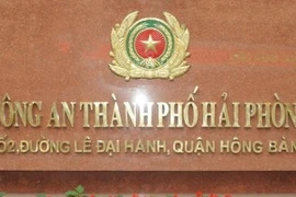Công an Hải Phòng truy tìm nữ giám đốc liên quan vụ 'buôn lậu'