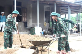 Huế về đích 'Chiến dịch Quang Trung' dựng nhà cho dân vùng lũ