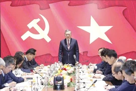 Tổng Bí thư làm việc với Đại sứ, đại diện ngoại giao Việt Nam tại nước ngoài