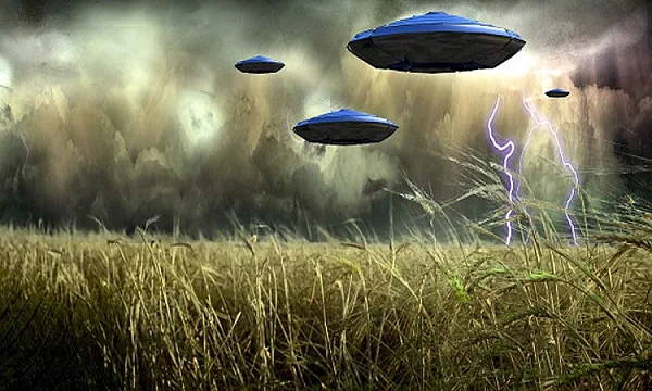 Chứng kiến UFO hỗn chiến, nhiều người bỗng dưng... đổ bệnh lạ?