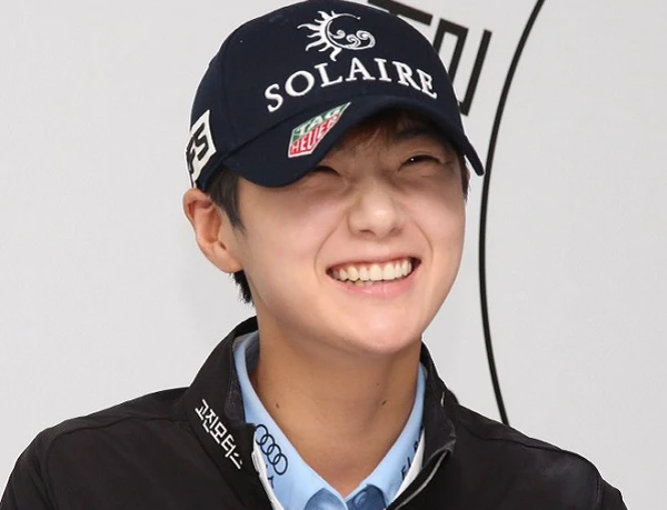 U mê vẻ ngoài phi giới tính của nữ golf thủ bị nhầm là mỹ nam