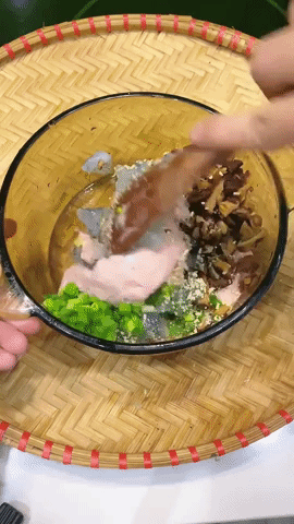 Mon an du thit du rau, ngon bo ma nau chua toi 20 phut-Hinh-3