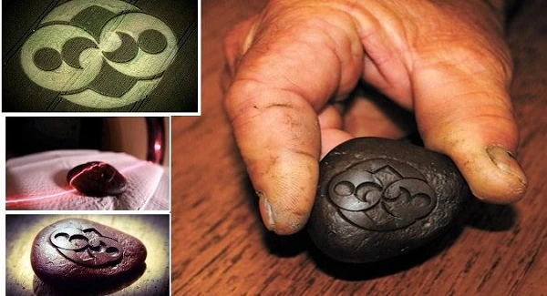 Hình dạng kỳ lạ của hòn đá Roswell lộ bằng chứng về UFO