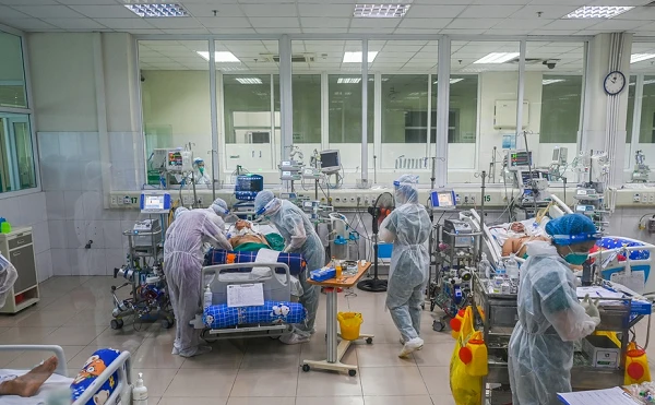 Nơi giành giật sự sống cho bệnh nhân Covid-19 tiên lượng nặng