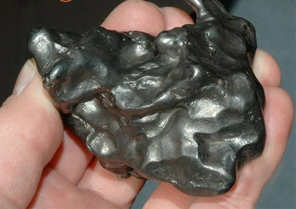 Thực hư siêu kim loại có ở Việt Nam: "Ma lực" làm vỡ gương?