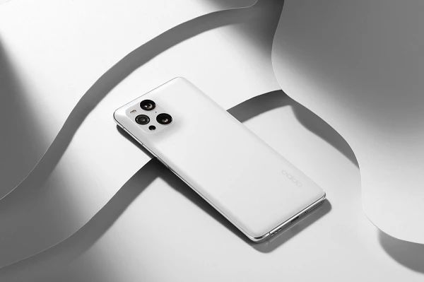 “Lép vế” về màn hình, OPPO chuyển hướng đầu tư Camera Macro