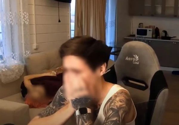 Hại chết bạn gái sau livestream và nhiều clip bạo lực trên Youtube