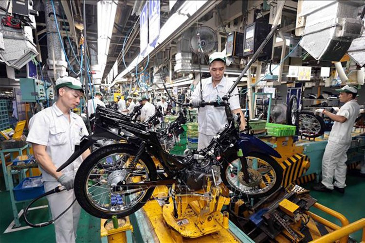 Hiệp hội các nhà sản xuất xe máy Việt Nam (VAMM) ủng hộ mục tiêu giảm phát thải và dần phát triển phương tiện chuyển đổi xanh. 4.jpg