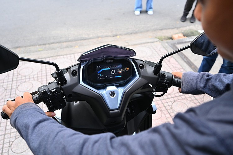 6-6110.jpg