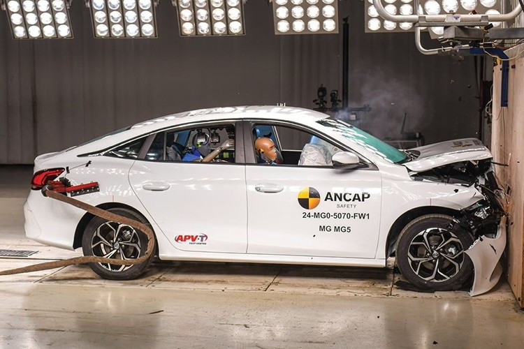 Việc thoát khỏi mốc 0 sao ANCAP là nỗ lực đáng khen của MG. 3.jpg