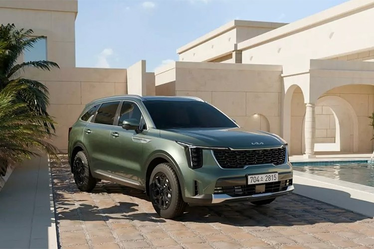Quyết định hoãn ra mắt Kia Sorento thế hệ mới tới cuối năm 2027 được đưa ra trong bối cảnh phiên bản hiện tại – thế hệ MQ4 ra mắt từ năm 2020 – vẫnđang bán tốt. 2-4068.jpg