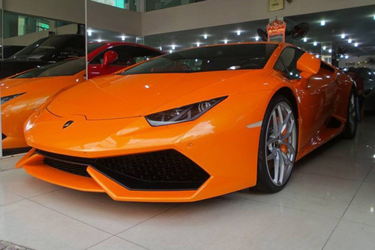 Chiếc siêu xe Lamborghini Huracan LP610-4 khi còn nguyên bản. 4-4126.jpg