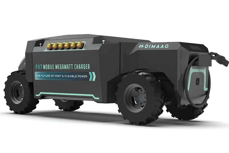 Với bộ pin 295 kilowatt-giờ, thiết bị này có thể cung cấp tới 6 megawatt điện cho nhiều xe điện kết nối. 2-7555.jpg