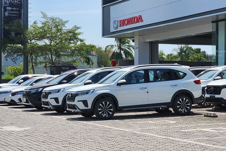 Honda Vietnam ផ្តល់ការលើកទឹកចិត្ត និងការគាំទ្រដ៏សប្បុរសសម្រាប់អតិថិជនក្នុងការធ្វើឱ្យប្រសើរឡើងនូវរថយន្តរបស់ពួកគេ។ 1-964.jpg