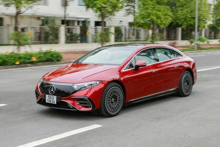 Mercedes-Benz thừa nhận mẫu sedan điện EQS không đạt kỳ vọng. 7-2524.jpg