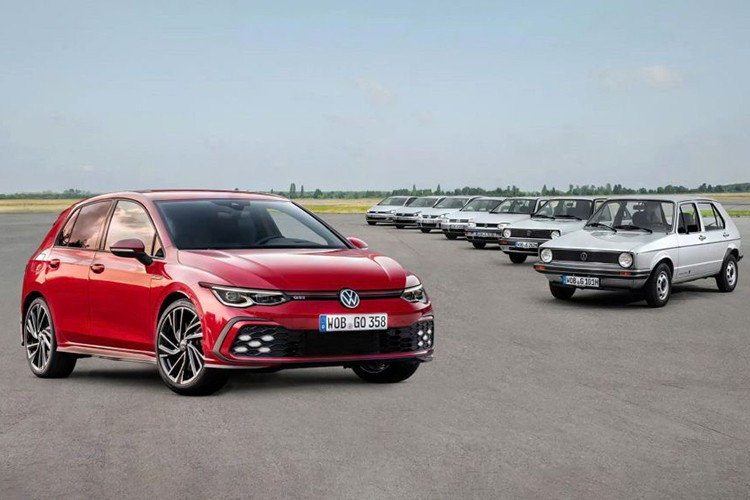 8 generations of Golf – 50 years of success and more than 37 million units produced. 2-6489.jpg