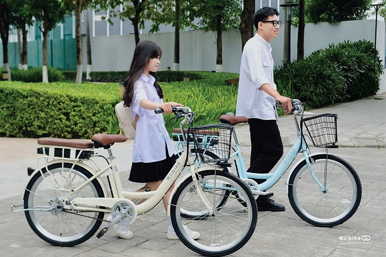 With electric bicycles, the driver is not required to have a driver's license, so it is suitable for everyone to use. 4-8241.jpg