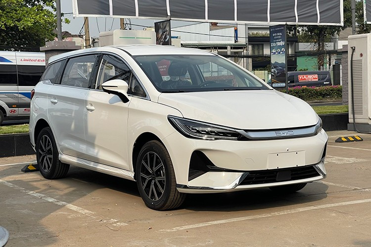 A series of MPVs are drastically reducing prices, creating ...